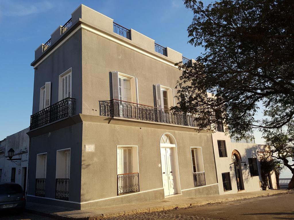 Casa Francis - Apartamentos Colonia del Sacramento Buitenkant foto