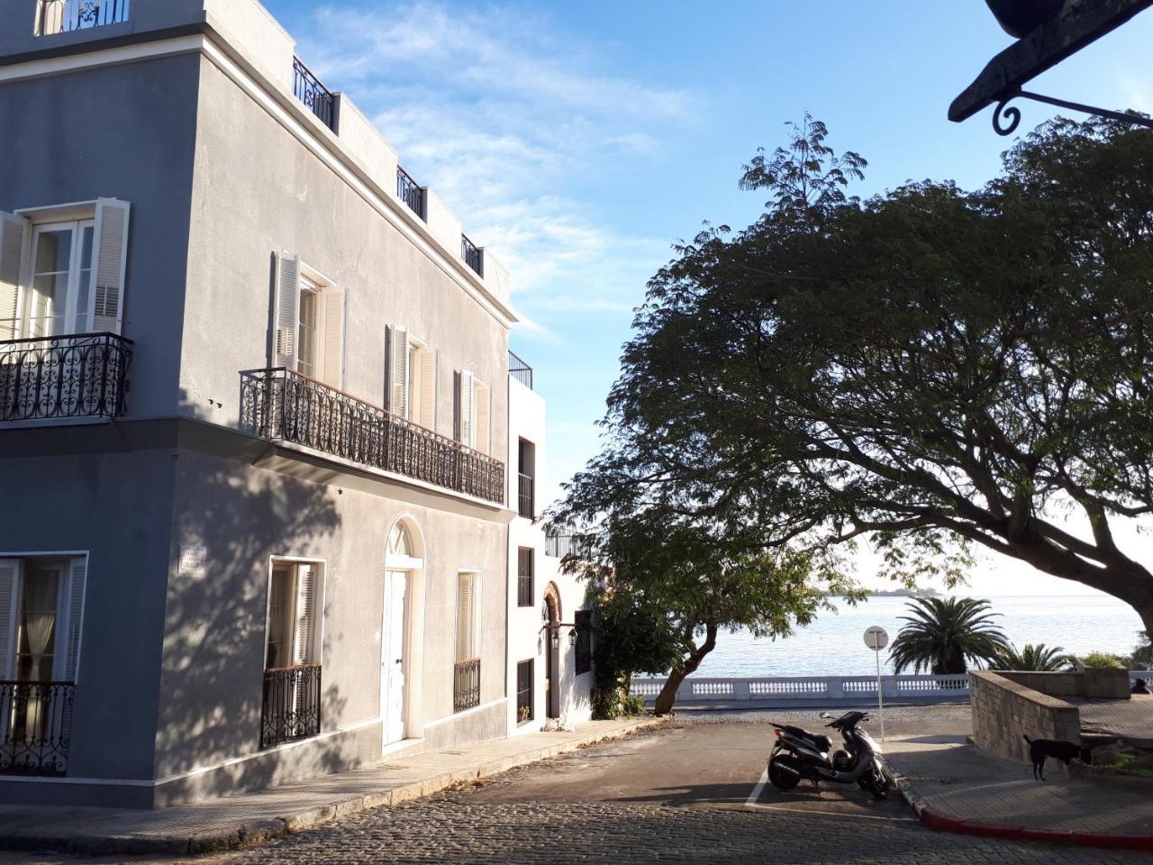 Casa Francis - Apartamentos Colonia del Sacramento Buitenkant foto